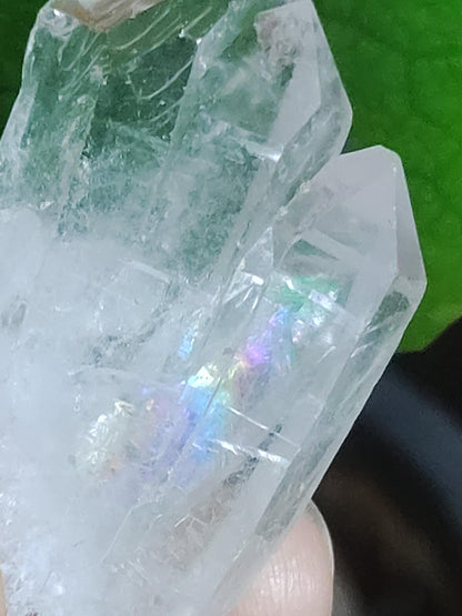 Quartz Rock Crystal Rainbow Point Collector's Grade Rarity Gemstone Decor Crystal Healing Stone Mineral Collection Energy Natural Unique Rare