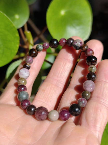 Tourmaline multicolore - Bracelet en pierres précieuses rouge rose vert GOA Hippie Boho Pierre de guérison naturelle Cadeau Lui Elle Homme Femme Ami Énergie Force
