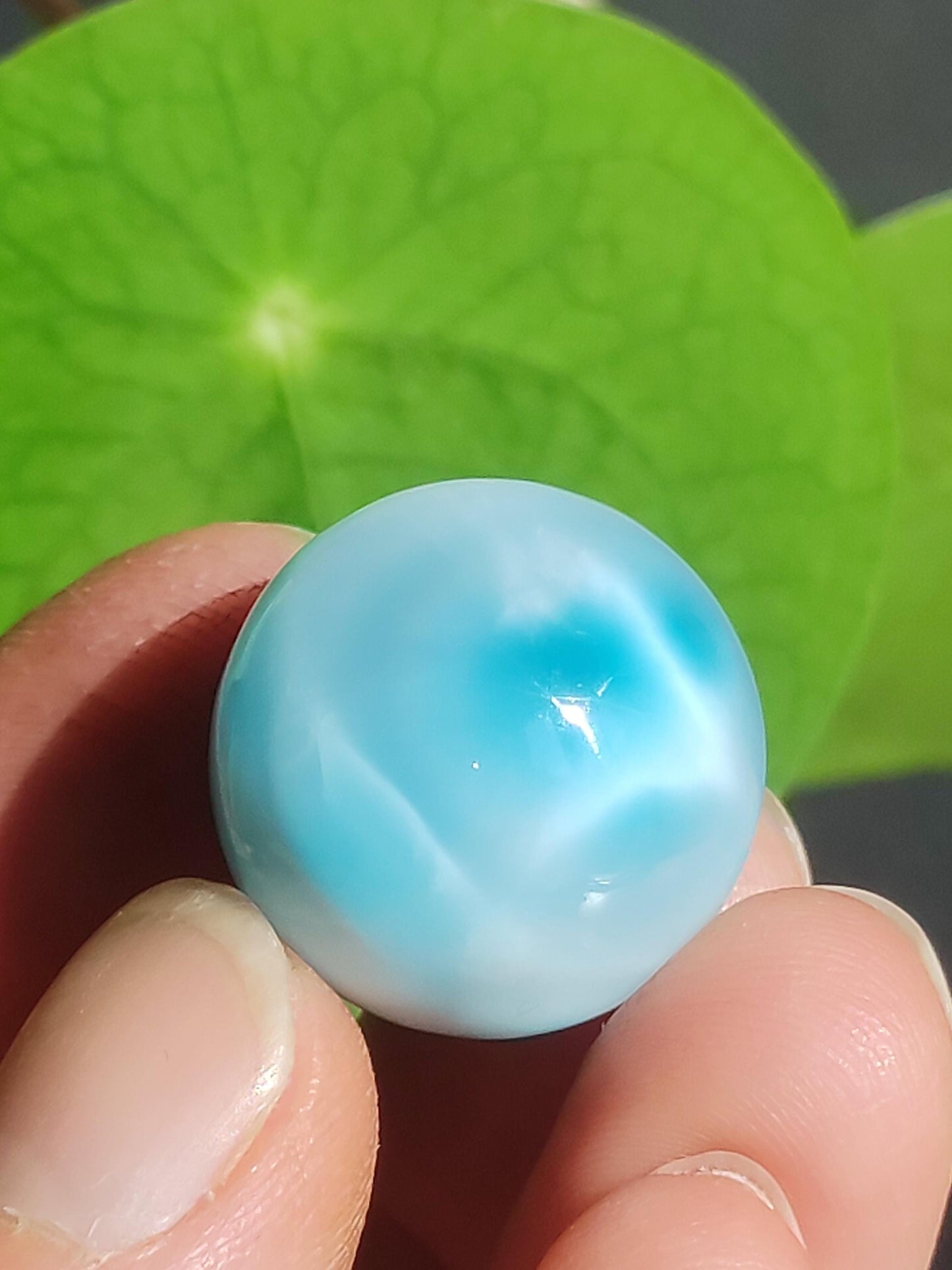 Larimar AAA - Edelstein Kugel blau Deko Sphere Kristall Geschenk blau Natur Heilstein Natur Sammler Mineral Geschenk Meer Himmel
