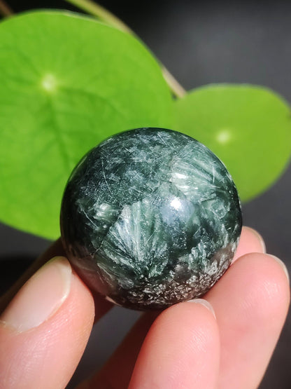 Seraphinite / Serafinite / Klinochlor ~ Magical Gemstone Ball Massage &amp; Decoration Sphere Crystal Play Ball Meditation HIPPIE GOA Healing Stone