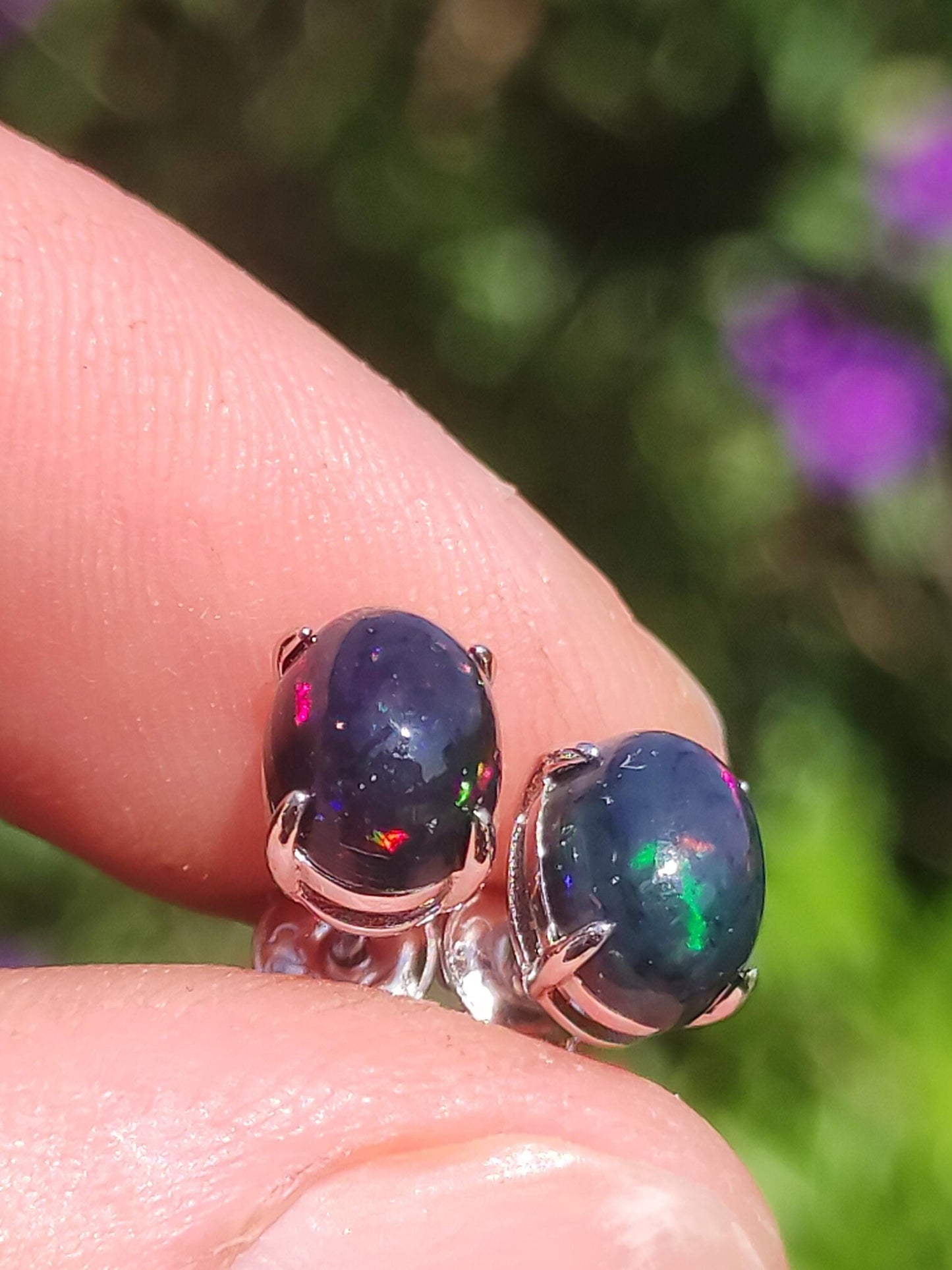 Ethiopian Black Opal AAA - 925 Sterling Silber bunt Ohrstecker Ohrringe Edelstein Heilstein Energie Frau Geschenk Schmuck Edel Rarität