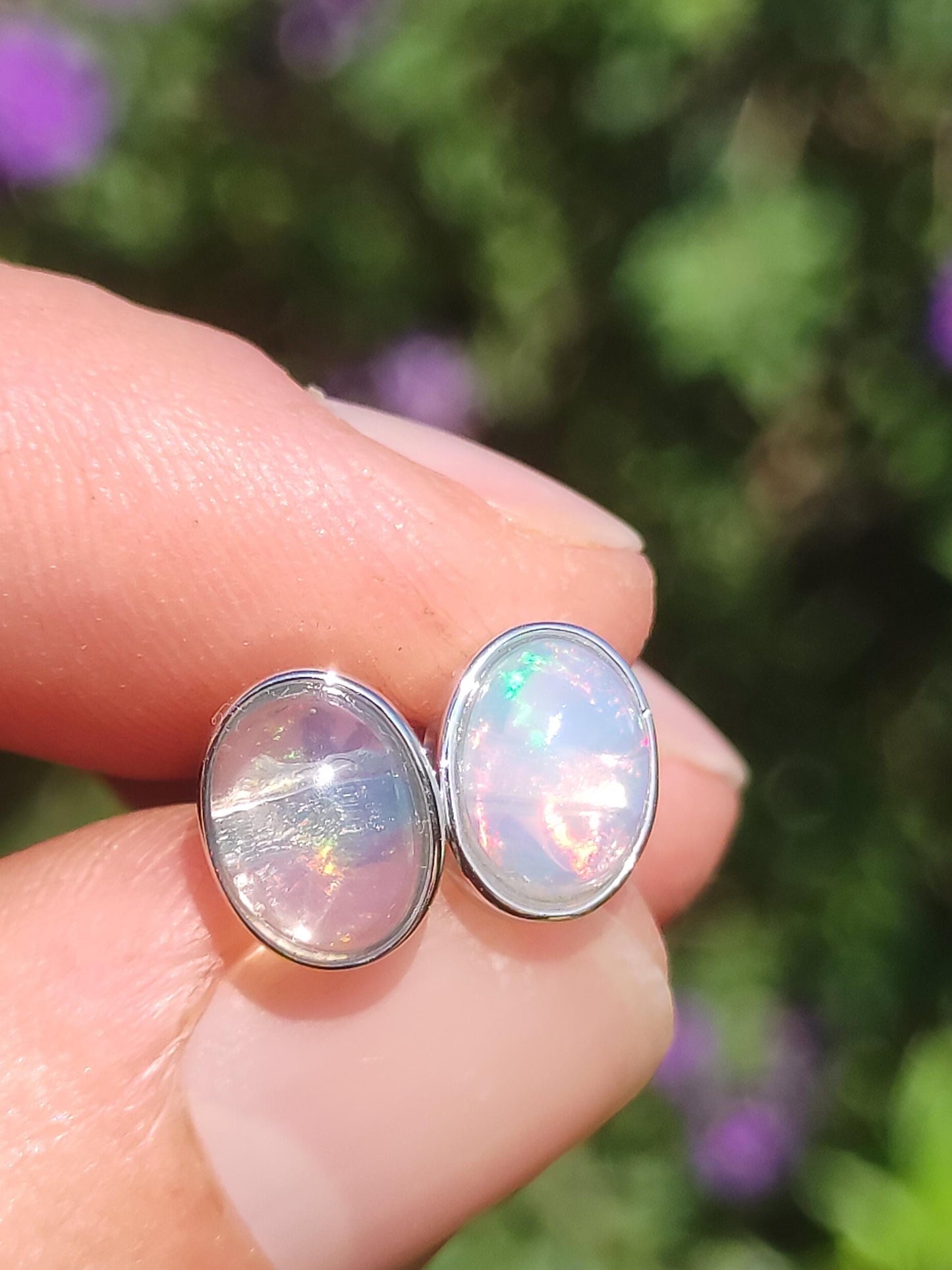 Boucles d'oreilles à tige en opale éthiopienne AAA - Argent sterling 925 - Pierre précieuse colorée - Pierre de guérison - Énergie - Cadeau pour femme - Bijoux de haute qualité - Précieux et rare
