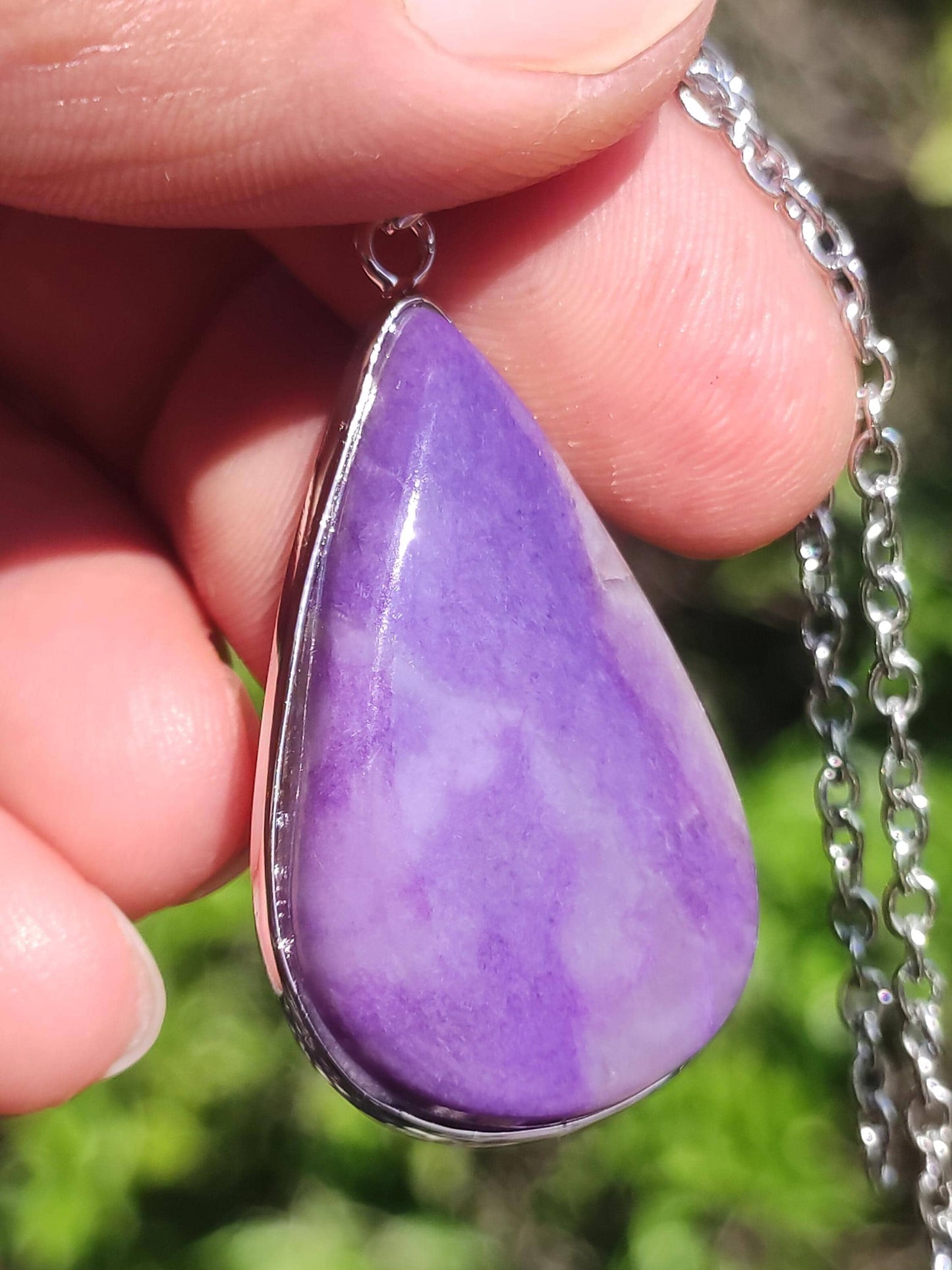 Collier en pierre précieuse violette en argent 925 de Sugilite / Sugilite AAA, pierre de guérison naturelle, énergie, rareté, homme, femme, il, elle, cadeau noble de haute qualité