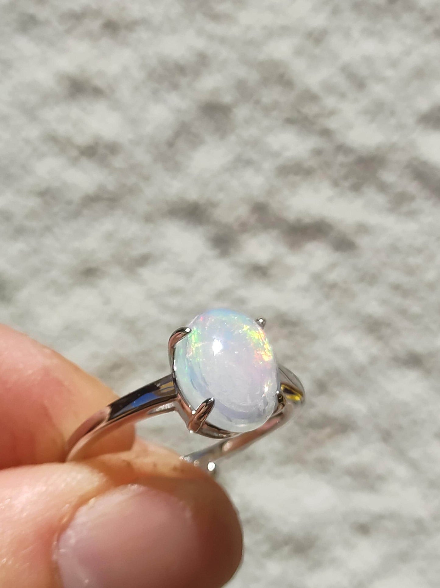 Opale éthiopienne AAA - Bague en argent 925 réglable - Pierre précieuse de guérison, puissance énergétique, bague vintage pour femme, cadeau de haute qualité pour sa femme, sa mère