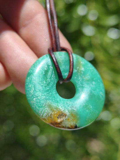 Chrysoprase Edelstein Donut Kette grün Natur GOA Boho Hippie Ethno Schutzsymbol Heilstein Sammler Unikat Mann Frau Er Sie Geschenk Anhänger