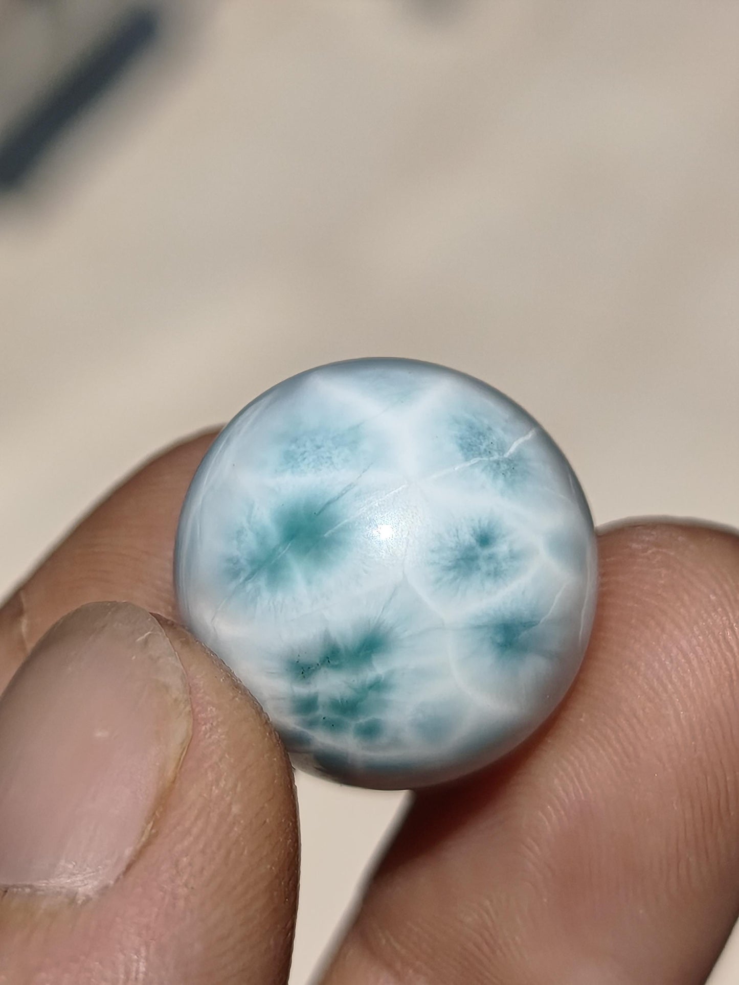Larimar AAA - Sphère de pierre précieuse bleue Décoration Sphère en cristal Cadeau bleu Pierre de guérison naturelle Minéral de collection naturel Cadeau Mer Ciel