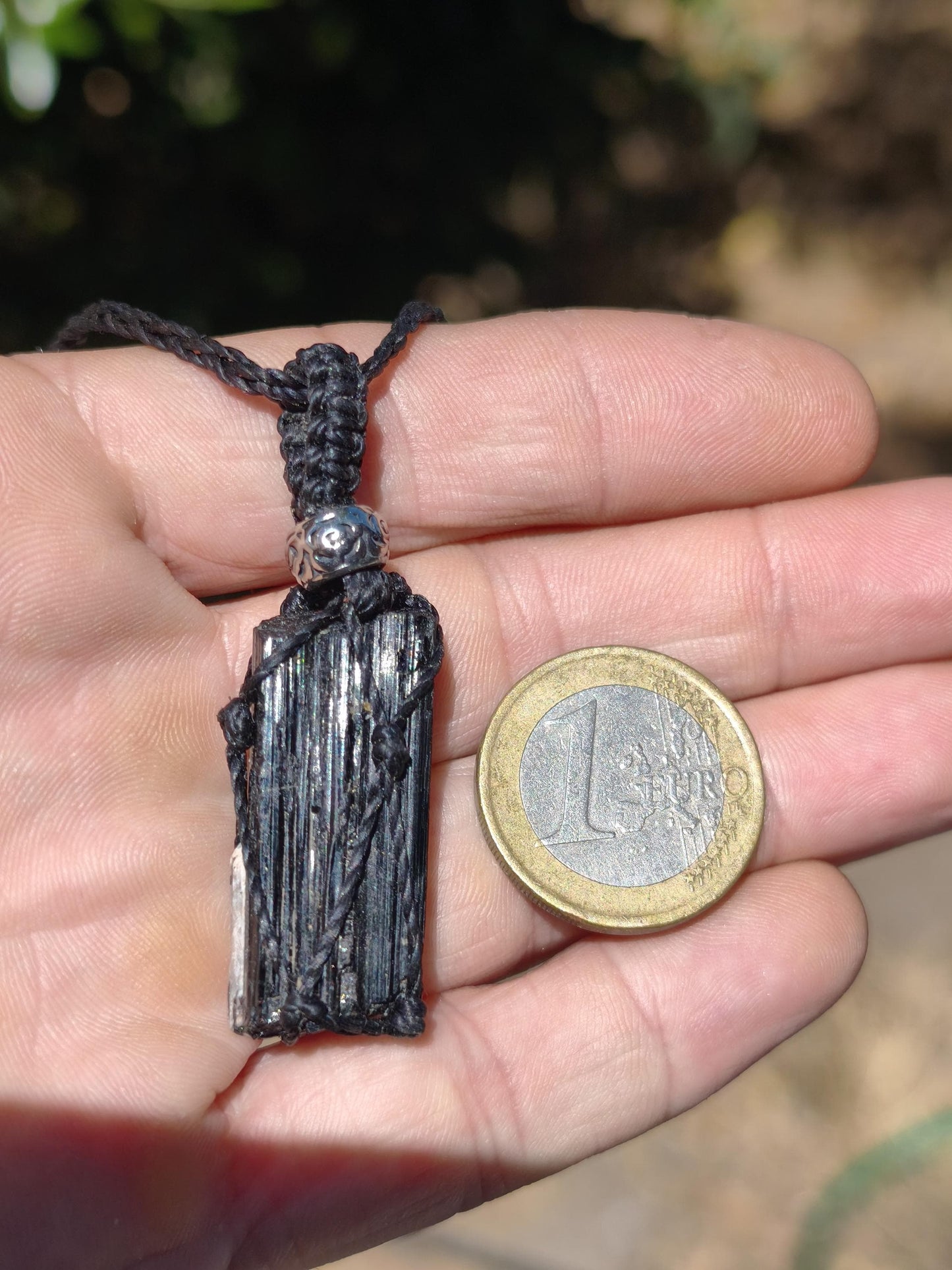 Schwarzer Turmalin (Schörl)  Kette Makramee Anhänger Edelstein Natur Brasilien Mineralien schimmer Mann Frau Geschenk Er Sie Handarbeit Edel