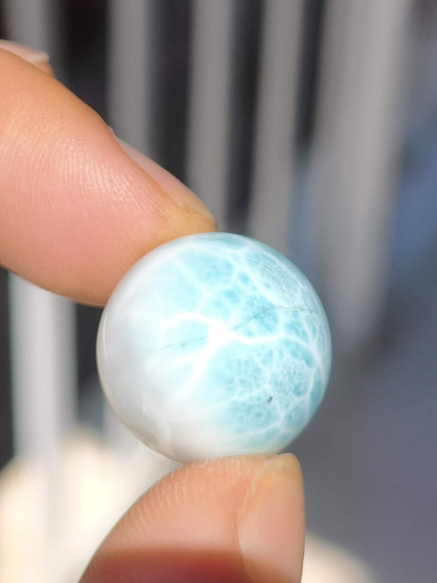 Larimar AAA - Edelstein Kugel blau Deko Sphere Kristall Geschenk blau Natur Heilstein Natur Sammler Mineral Geschenk Meer Himmel