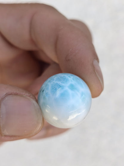Larimar AAA - Edelstein Kugel blau Deko Sphere Kristall Geschenk blau Natur Heilstein Natur Sammler Mineral Geschenk Meer Himmel