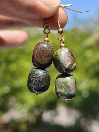 Rhyolith ~  Edelstein Ohrringe Geschenk Frau Schmuck Sie Freundin grün GOA Hippie Boho Natur Heilstein Natur Ohrhänger Edelstahl
