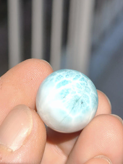 Larimar AAA - Edelstein Kugel blau Deko Sphere Kristall Geschenk blau Natur Heilstein Natur Sammler Mineral Geschenk Meer Himmel