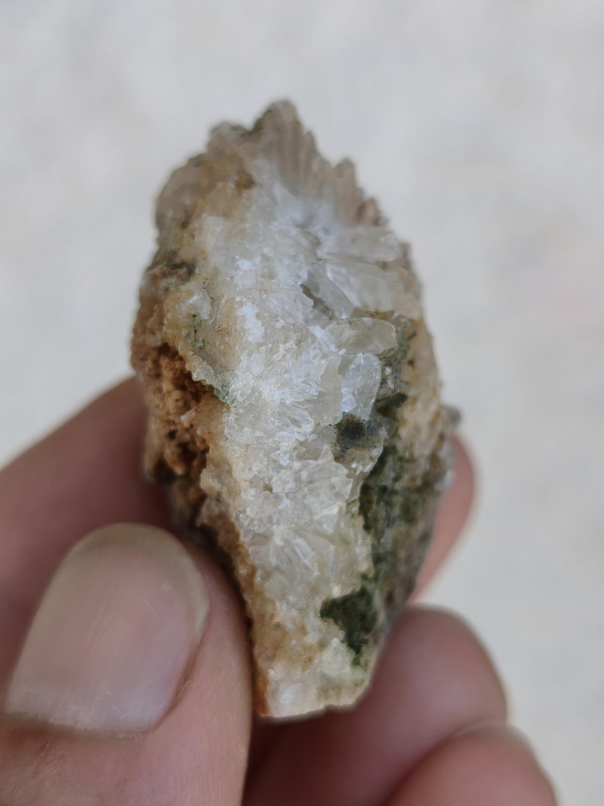 Calcite Roh Kristall Stufe  – Attavyros, Insel Rhodos Griechenland Sammler Mineralien Kristall Deko Selbstfund Geschenk Haus Wohnen gelb