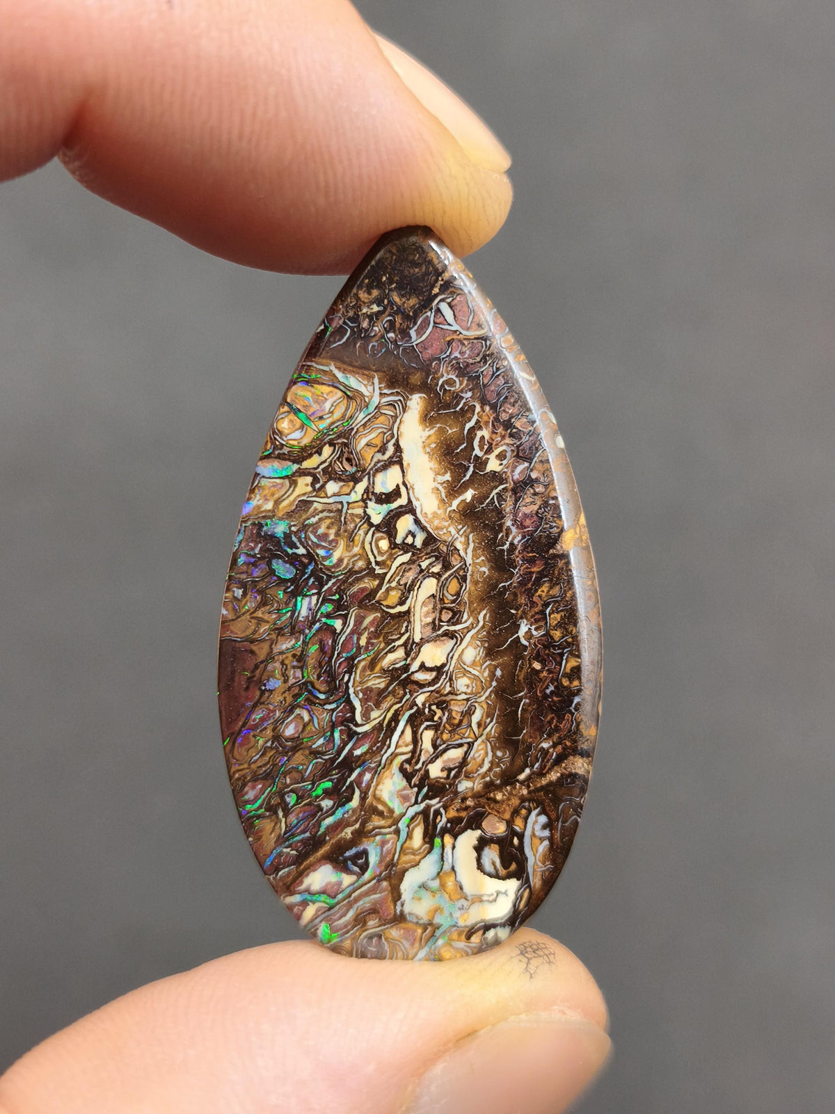Boulder Opal AAA Sammlerstein Mineralien Kristalle Cabochon natürlich Heilstein Rarität Muster Australien Queensland