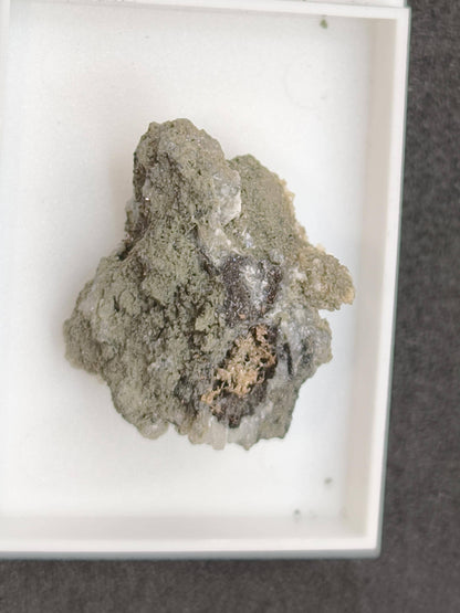 Gediegenes Silber auf Matrix aus Kasachstan Stufe Native Silver Rudny | Natürliche Silberstufe | Seltenes Sammlermineral Heilstein Rarirät