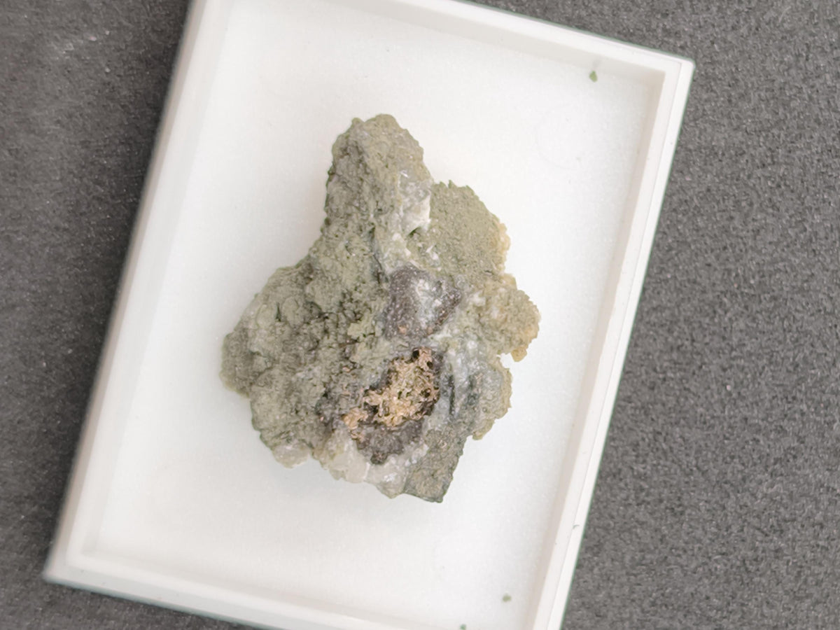 Gediegenes Silber auf Matrix aus Kasachstan Stufe Native Silver Rudny | Natürliche Silberstufe | Seltenes Sammlermineral Heilstein Rarirät