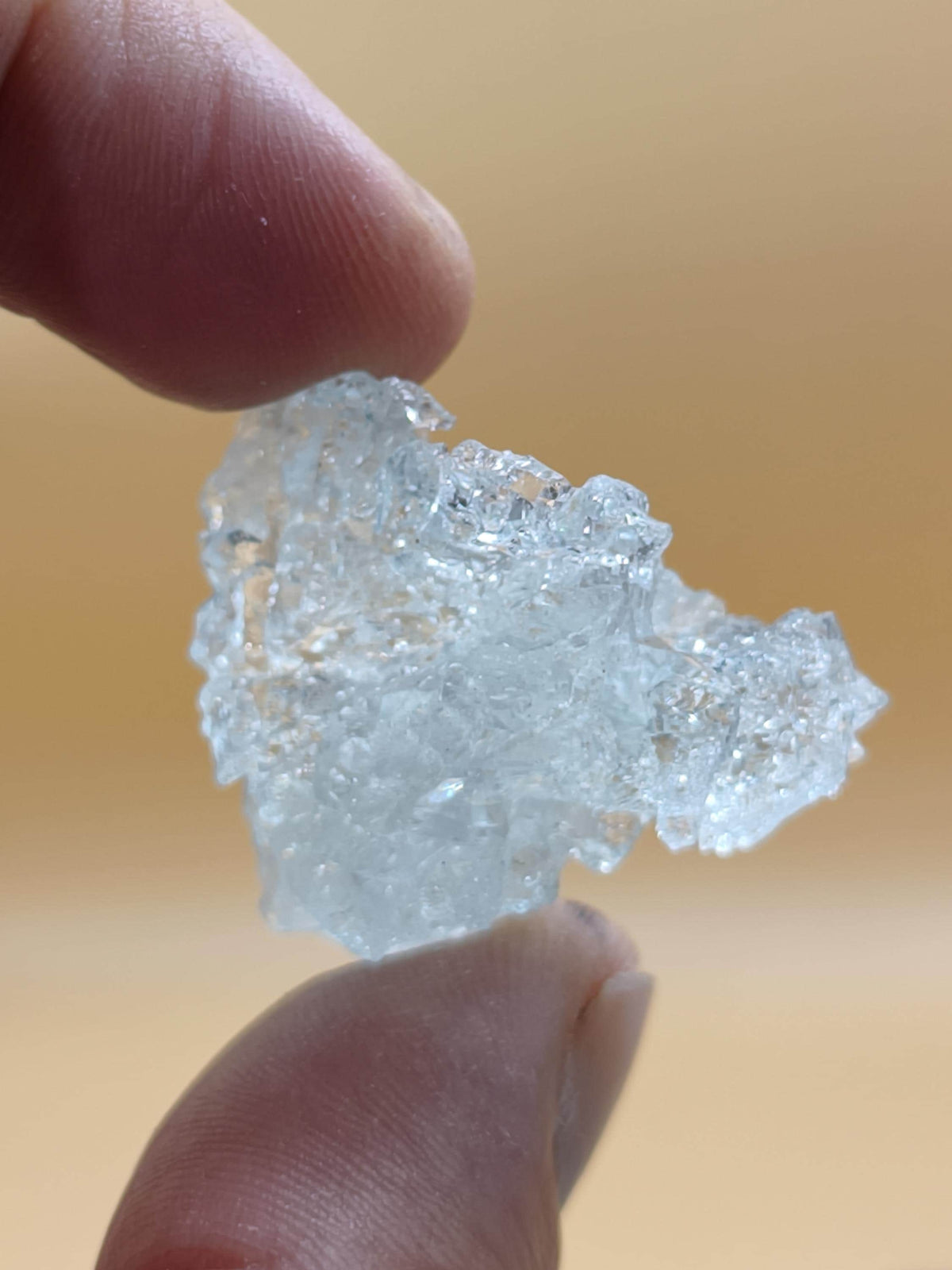 Aquamarin Kristall Stufe Brasilien 33 mm | Eisblauer Beryll Kristall Brasilien | Transparenter Aquamarin | Naturmineral Sammlerstück Selten