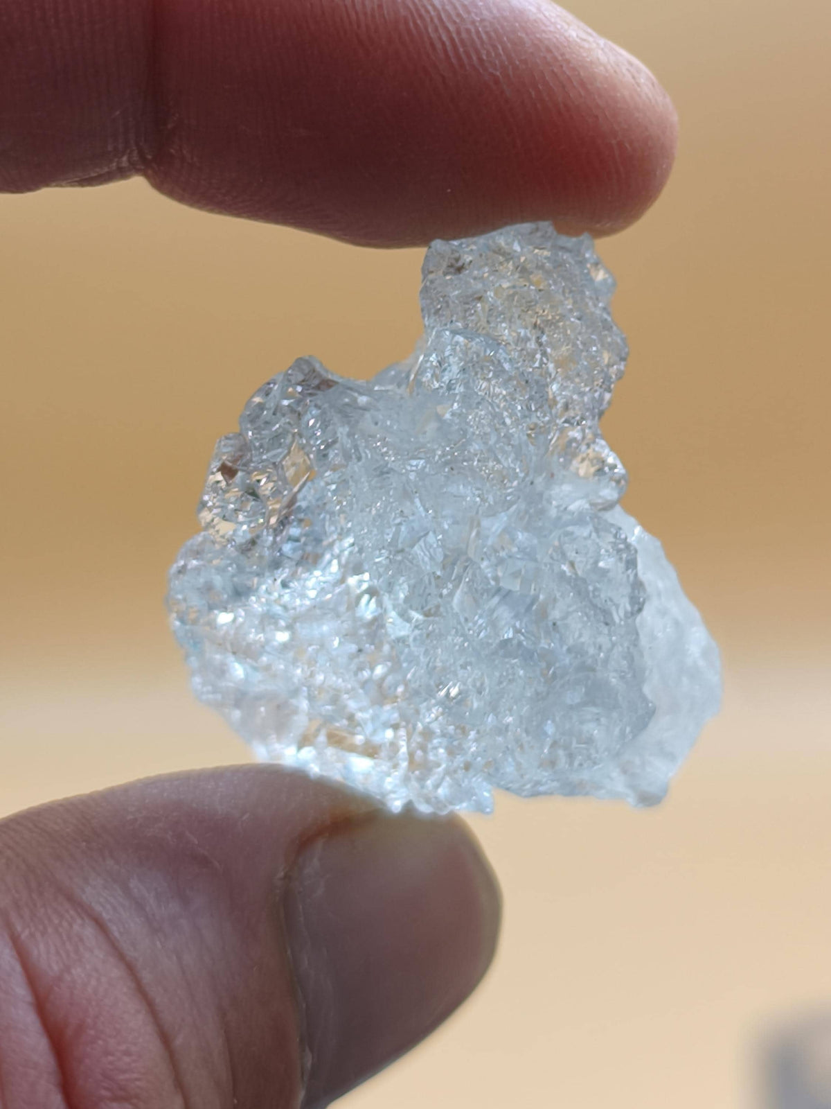 Aquamarin Kristall Stufe Brasilien 33 mm | Eisblauer Beryll Kristall Brasilien | Transparenter Aquamarin | Naturmineral Sammlerstück Selten