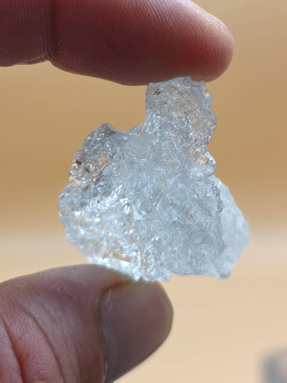 Aquamarin Kristall Stufe Brasilien 33 mm | Eisblauer Beryll Kristall Brasilien | Transparenter Aquamarin | Naturmineral Sammlerstück Selten