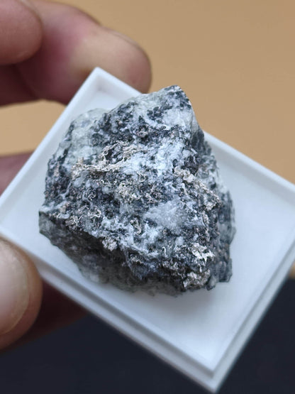 Gediegenes Silber auf Matrix aus Kasachstan Stufe Native Silver Rudny | Natürliche Silberstufe | Seltenes Sammlermineral Heilstein Rarirät