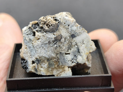 Gediegenes Silber auf Matrix aus Kasachstan Stufe Native Silver Rudny | Natürliche Silberstufe | Seltenes Sammlermineral Heilstein Rarirät