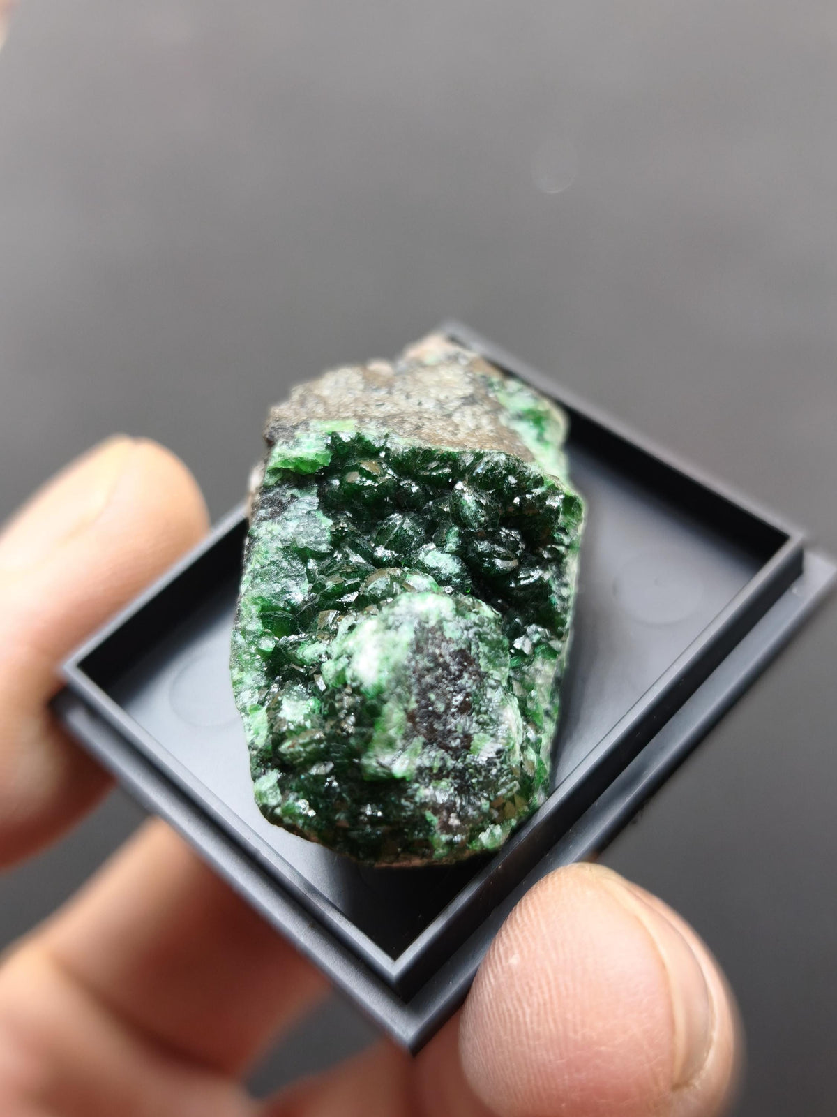 Cuproadamit Kristallstufe Tsumeb Namibia 40 mm | Tiefgrüne Kristalle Zincolivenit  Seltenes Sammlermineral Rarität Sammler roh Stufe Edelst