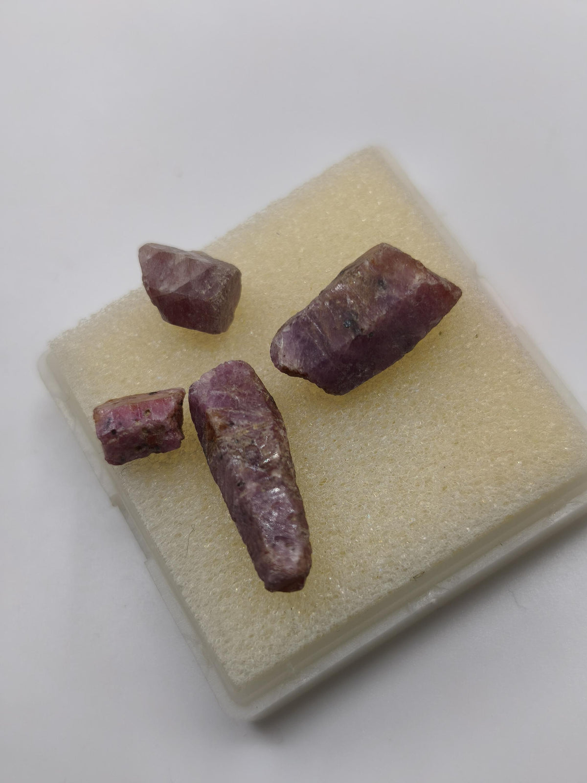 Rubin roh Kristall Sammler Rarität Kollektion Dekostein Heilstein Energie Edelstein Trommelstein Mineral Natur Geschenk Er Sie Mann Rarität