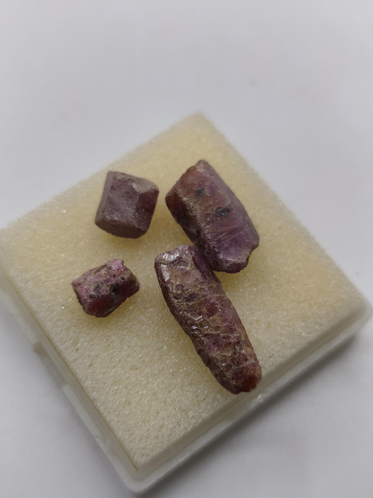 Rubin roh Kristall Sammler Rarität Kollektion Dekostein Heilstein Energie Edelstein Trommelstein Mineral Natur Geschenk Er Sie Mann Rarität