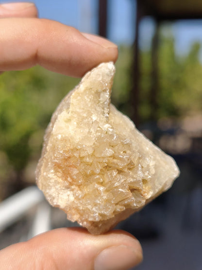 Calcite Roh Kristall Stufe  – Attavyros, Insel Rhodos Griechenland Sammler Mineralien Kristall Deko Selbstfund Geschenk Haus Wohnen gelb