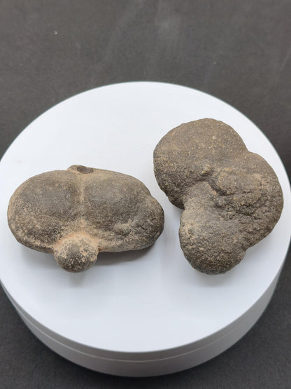 Moqui Marbles Pair – 2 natural ironstone concretions from Utah, USA – Shaman Stone living gemstones Native American shaman ritual energy