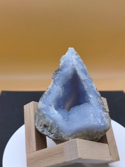Chalcedony Raw Grade A - Collector Decor Gemstone Natural Healing Stone Minerals Energy Chakra Home Decoration Gift Him Her Man Woman blue