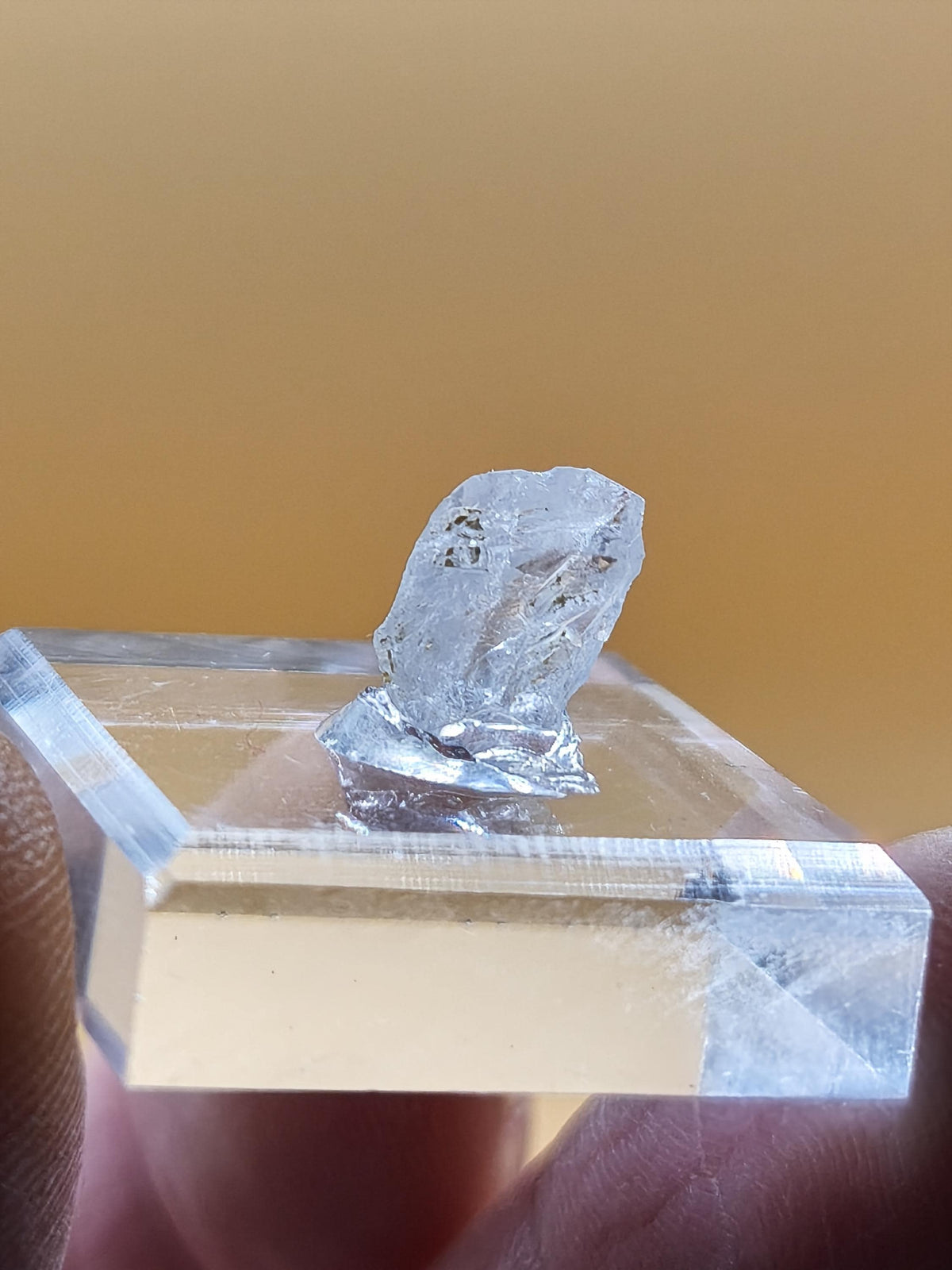 Phénakite AAA qualité collection rareté brut pièce de collection pierre précieuse déco cristal pierre de soin minéraux rares collection méditation investissement