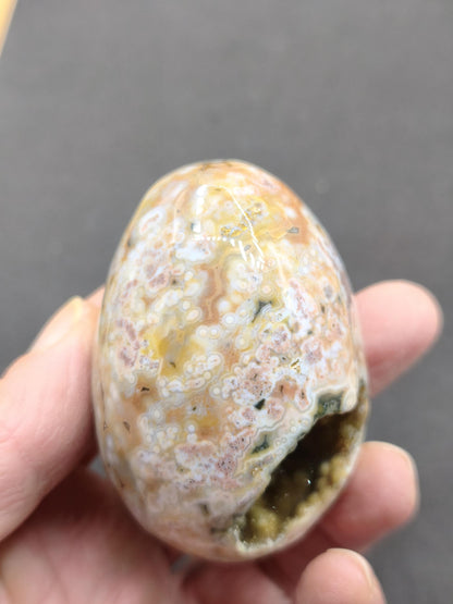 8 veines Jaspe Océan orbiculaire jaune rouge blanc - Œuf en pierre précieuse sphère pierre de guérison naturelle déco cristal cadeau lui elle homme femme maison intérieur rare