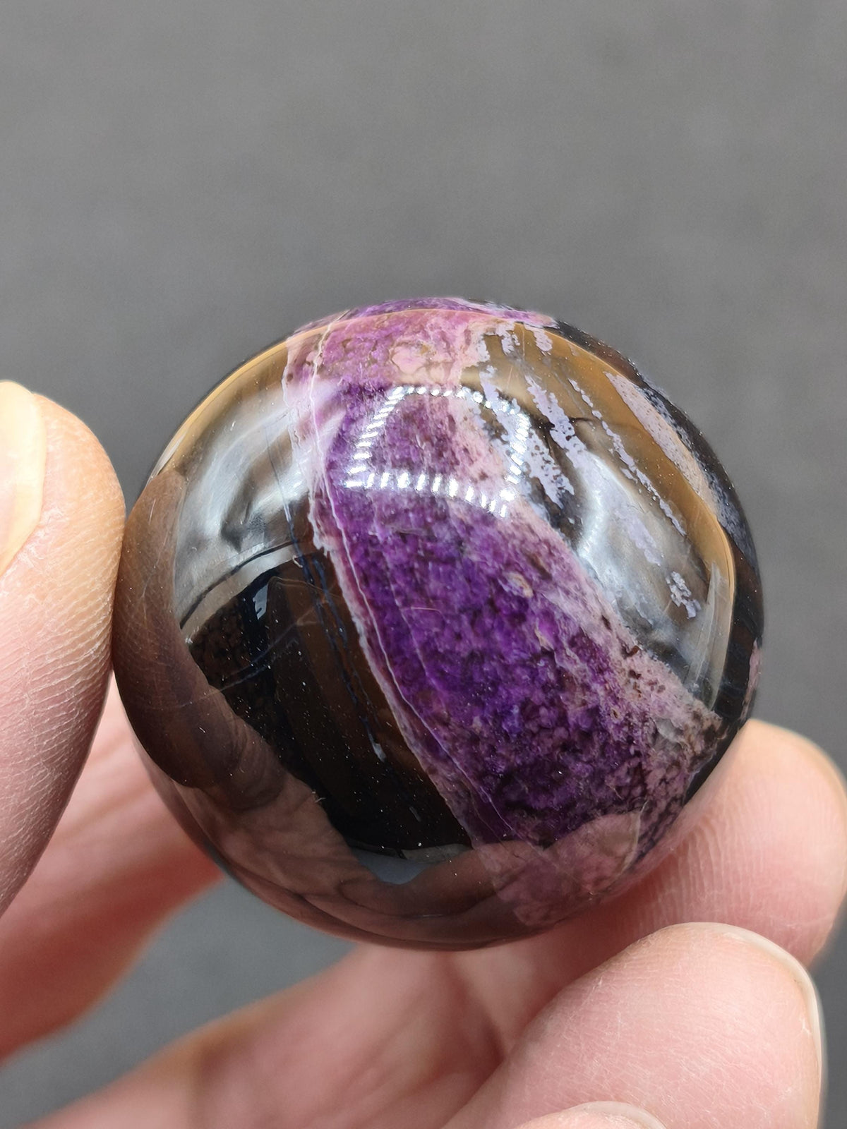 Sugilite *Rareté* Sphère de Sugilite AAA ~ Pierre précieuse Déco Cristal Méditation Énergie Pierre de soin Rareté Rare Collection Investissement Valeur