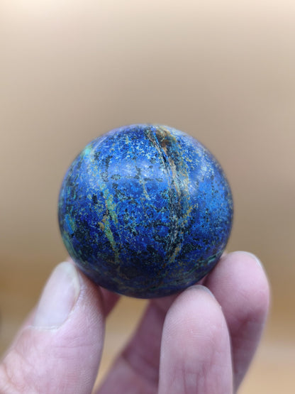 Sphère d'azurite, de malachite et de chrysocolle, cristaux bleus, pierre naturelle, pierre précieuse, sphère décorative, décoration intérieure, méditation, pierre de guérison, rareté, collection, minéraux, pièce unique