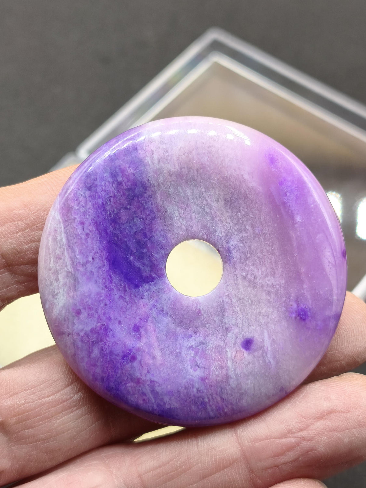 Collier en Sugilite Gel AAAAA, vintage années 90, donut précieux 50 mm, pierre fine, cristal, minéral, rare, rareté, collection, violet, cadeau, mariage, pièce de musée