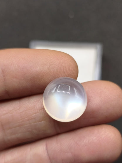 Adular Mondstein AAA Sammlerstein Mineralien Kristalle Cabochon rund natürlich Heilstein Rarität klar schimmer