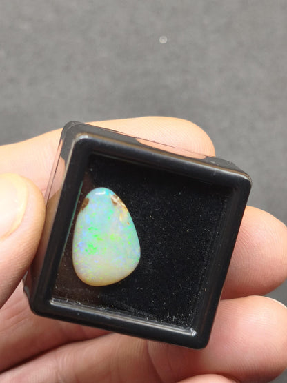 Opal Winton AAA bunt Regenbogen Sammlerstein Mineralien Kristalle Cabochon natürlich Heilstein Rarität Muster Australien