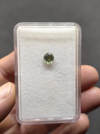 Museumsqualität Moldavit AAA Brillanten Schiff facettiert Meteorit Tektit Sammler Mineral Heilstein Energie Hochwertig Investition Rarität