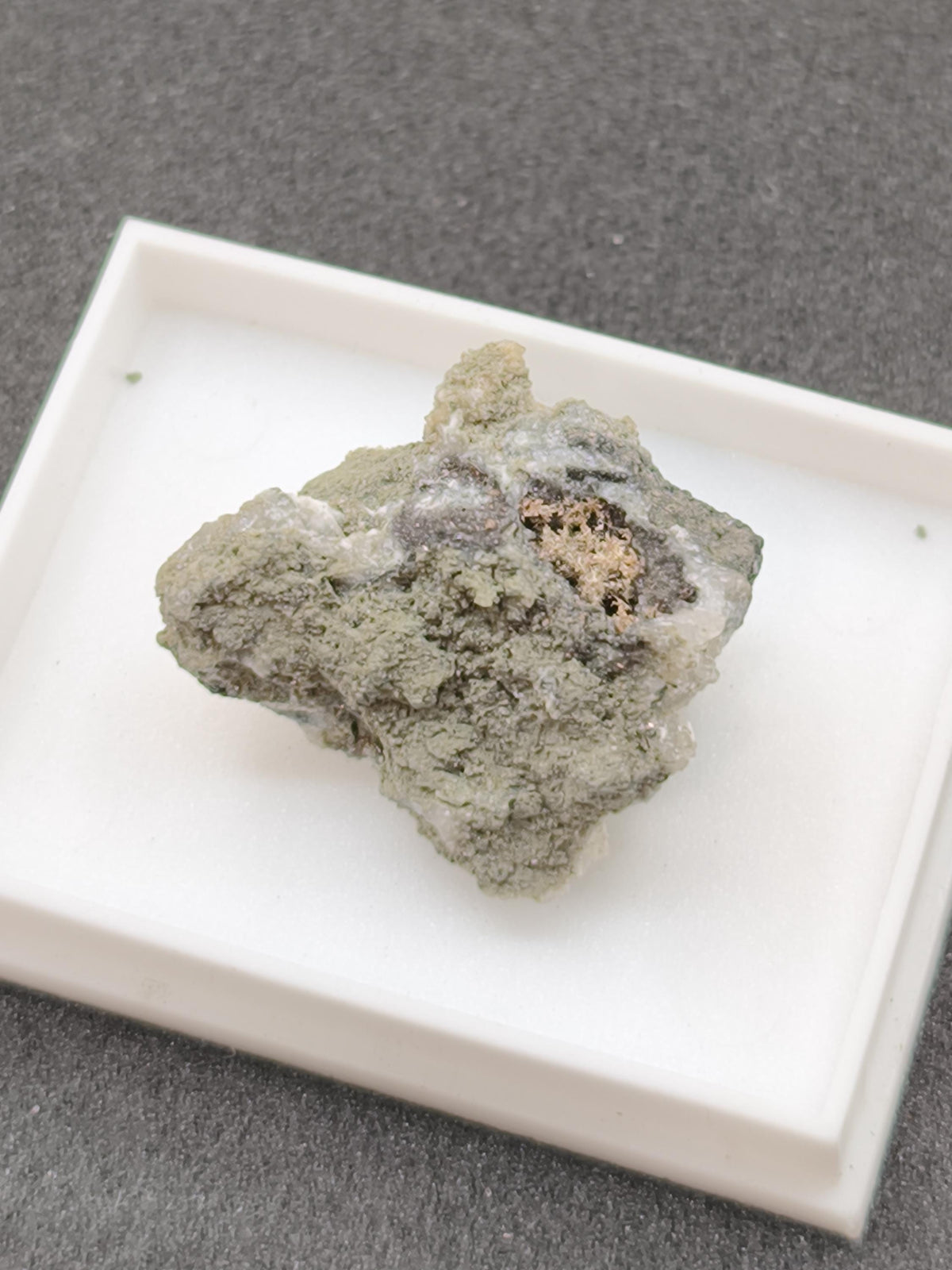 Gediegenes Silber auf Matrix aus Kasachstan Stufe Native Silver Rudny | Natürliche Silberstufe | Seltenes Sammlermineral Heilstein Rarirät