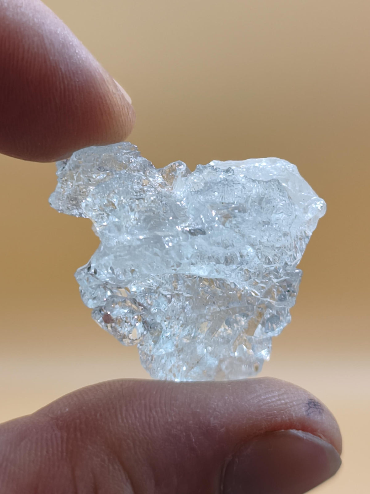 Aquamarin Kristall Stufe Brasilien 33 mm | Eisblauer Beryll Kristall Brasilien | Transparenter Aquamarin | Naturmineral Sammlerstück Selten
