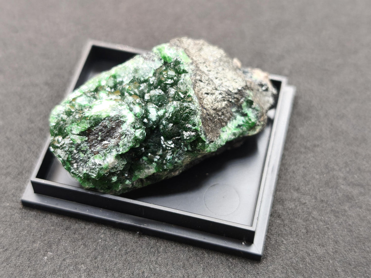 Cuproadamit Kristallstufe Tsumeb Namibia 40 mm | Tiefgrüne Kristalle Zincolivenit  Seltenes Sammlermineral Rarität Sammler roh Stufe Edelst