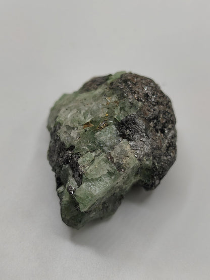 Tsavorit Kristall aus Merelani Tansania | Grüner Granat Rohkristall | Natürlicher Chrom Grossular | Sammler Mineralien roh