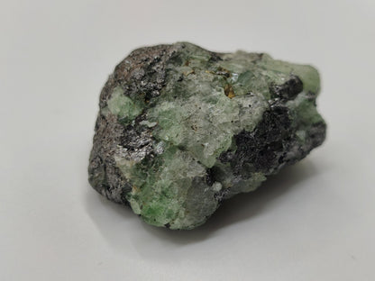 Tsavorit Kristall aus Merelani Tansania | Grüner Granat Rohkristall | Natürlicher Chrom Grossular | Sammler Mineralien roh