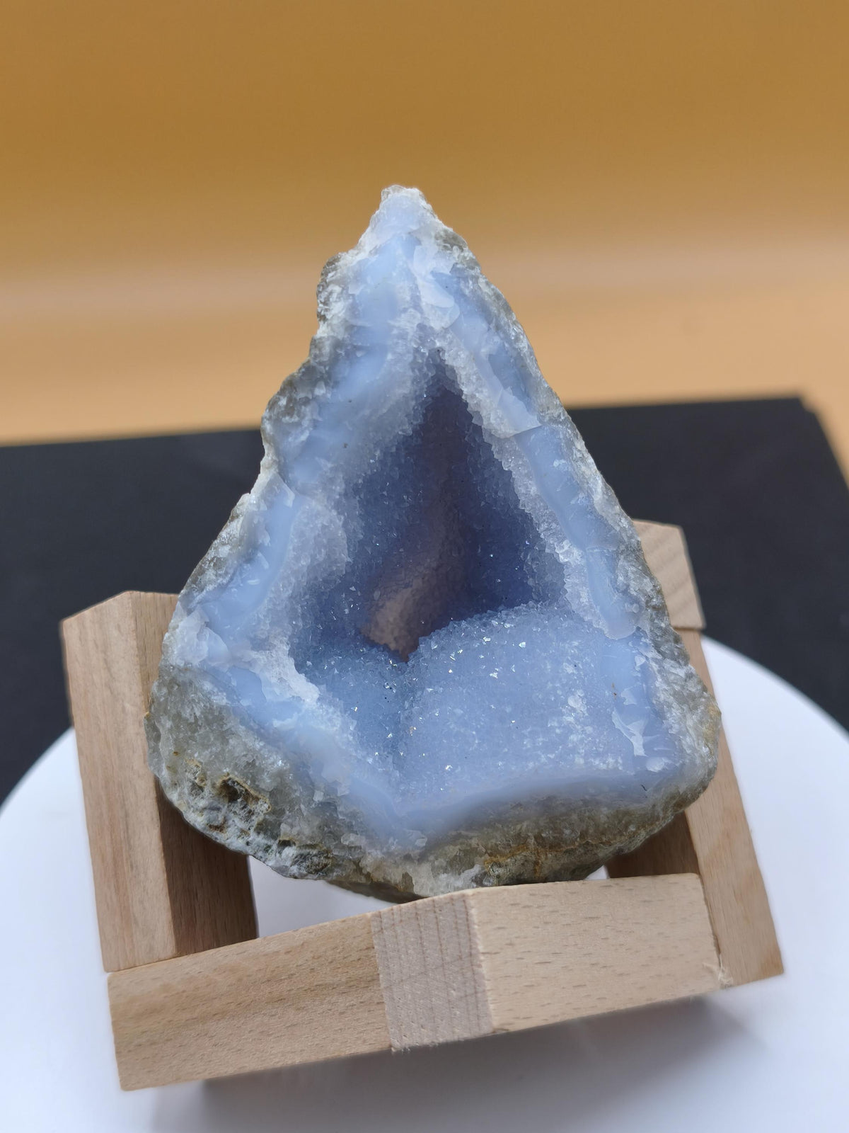 Chalcedony Raw Grade A - Collector Decor Gemstone Natural Healing Stone Minerals Energy Chakra Home Decoration Gift Him Her Man Woman blue