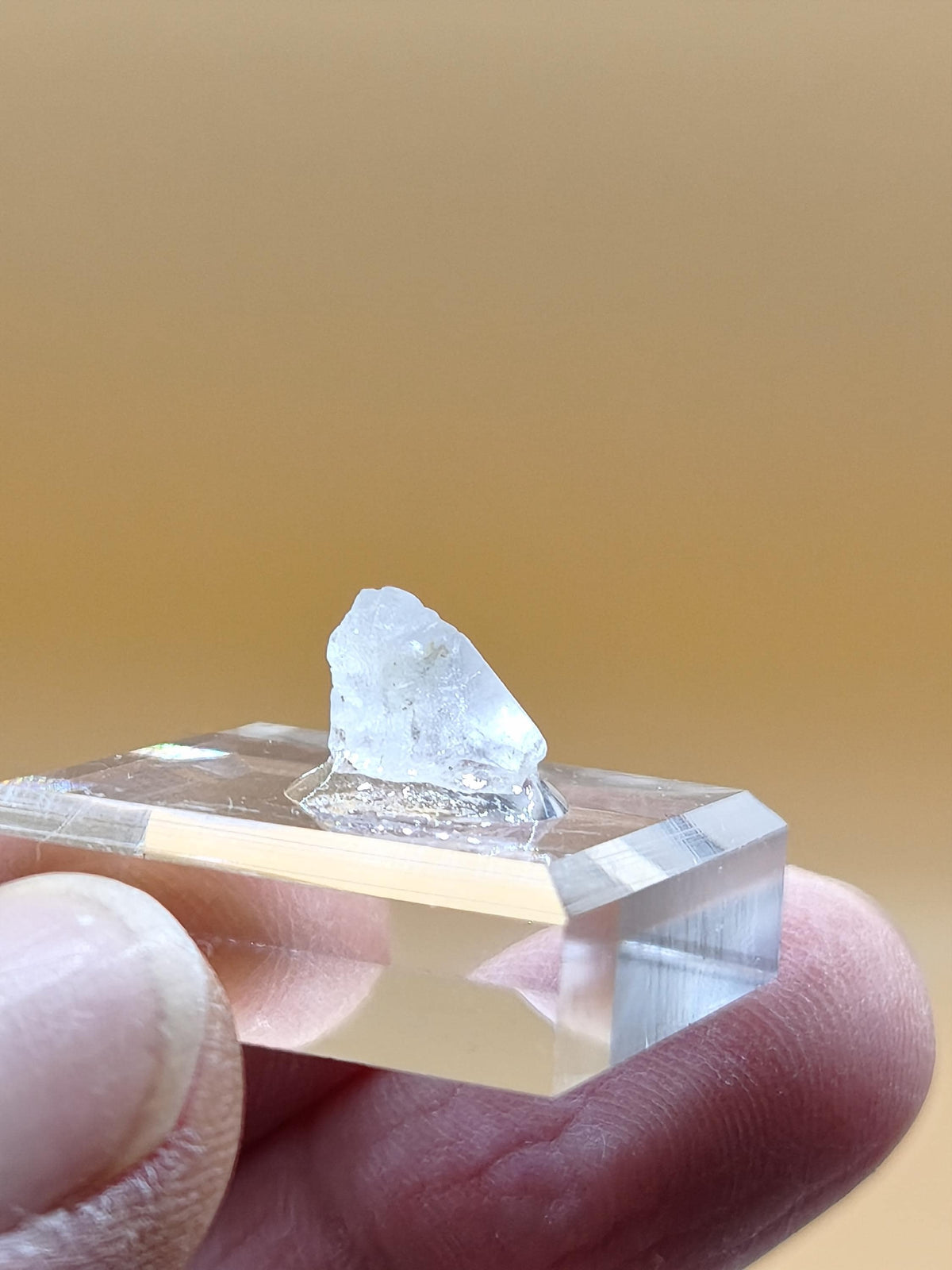 Phénakite AAA qualité collection rareté brut pièce de collection pierre précieuse déco cristal pierre de soin minéraux rares collection méditation investissement