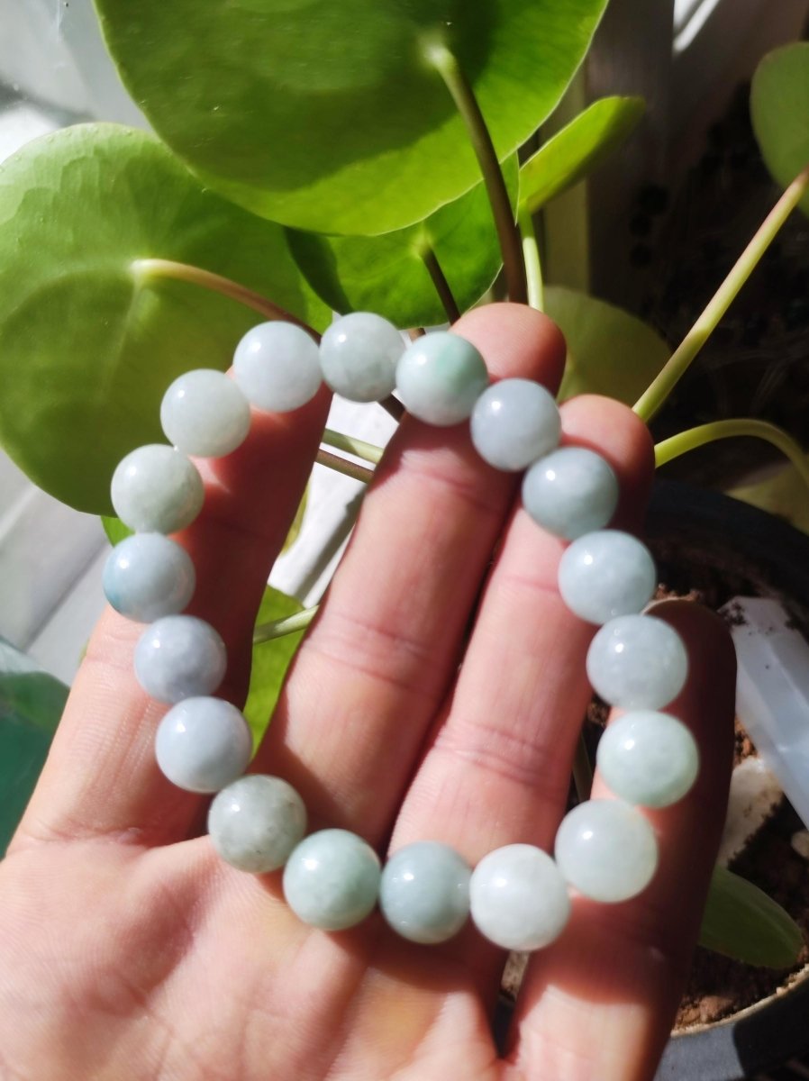 Jade Burma 11mm ~ Edelstein Armband Stretch hochwertige Jade grün natürlich Myanmar GOA Hippie Boho Ethno Nature Heilstein Energie Chakra - Art of Nature Berlin