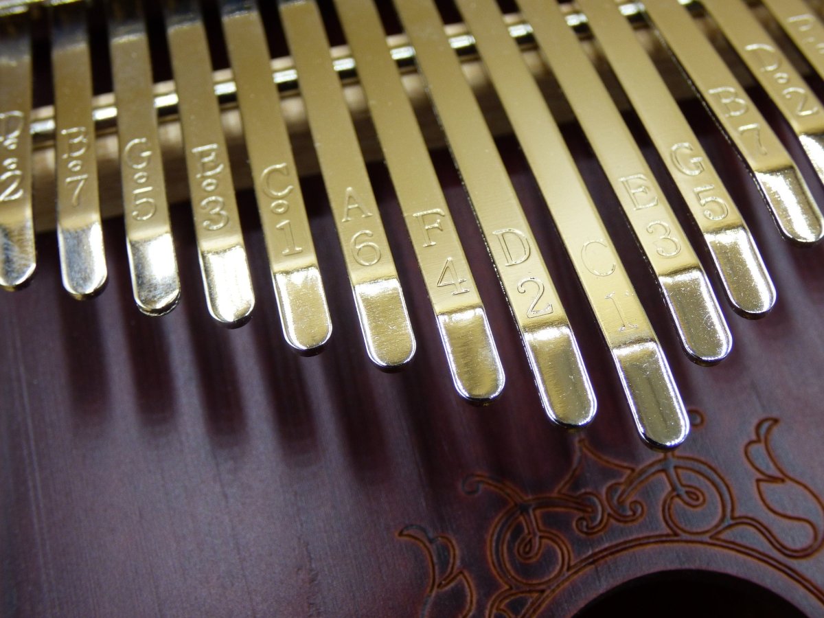 KALIMBA "Mandala" ~ Daumen Klavier - Instrument braun Holz süßer Klang Spirituell Musik Reisen Heilung Natur Goa Hippie Boho Ethno Vintage - Art of Nature Berlin