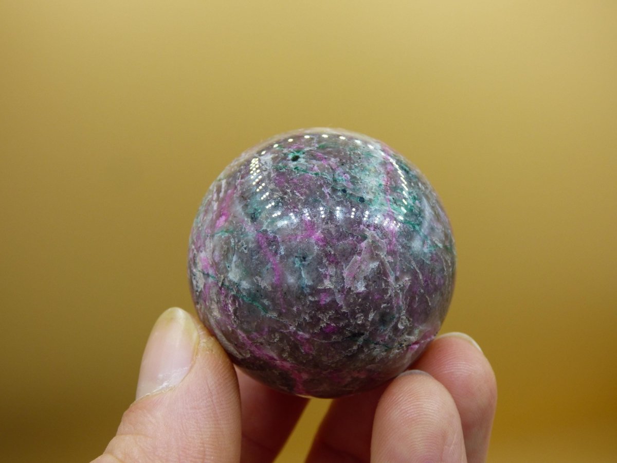 Kobalt Calcit Kugel *Rarität* rosa Pink Kristall Edelstein Deko Haus Sammler Geschenk Er Sie Mann Frau Freund Mineral Selten Heilstein - Art of Nature Berlin