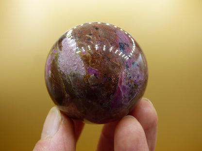 Kobalt Calcit Kugel *Rarität* rosa Pink Kristall Edelstein Deko Haus Sammler Geschenk Er Sie Mann Frau Freund Mineral Selten Heilstein - Art of Nature Berlin