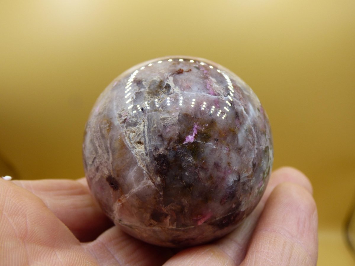 Kobalt Calcit Kugel *Rarität* rosa Pink Kristall Edelstein Deko Haus Sammler Geschenk Er Sie Mann Frau Freund Mineral Selten Heilstein - Art of Nature Berlin